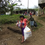 Gobierno entrega más de dos mil bienes de asistencia humanitaria en nueve provincias