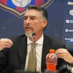 ¿EL ÍDOLO EN ACEFALÍA? – Ministerio del Deporte no reconoce a Miguel Montalvo como representante legal de Barcelona SC
