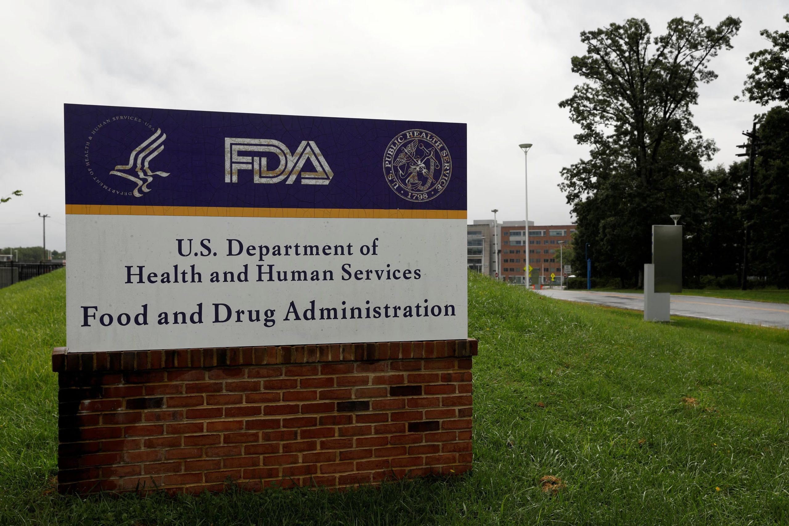 La FDA cierra el 2 de octubre ambas indagatorias sin determinar la fuente de contaminación; las muestras ambientales del brote de Salmonella resultan negativas. REUTERS/Andrew Kelly