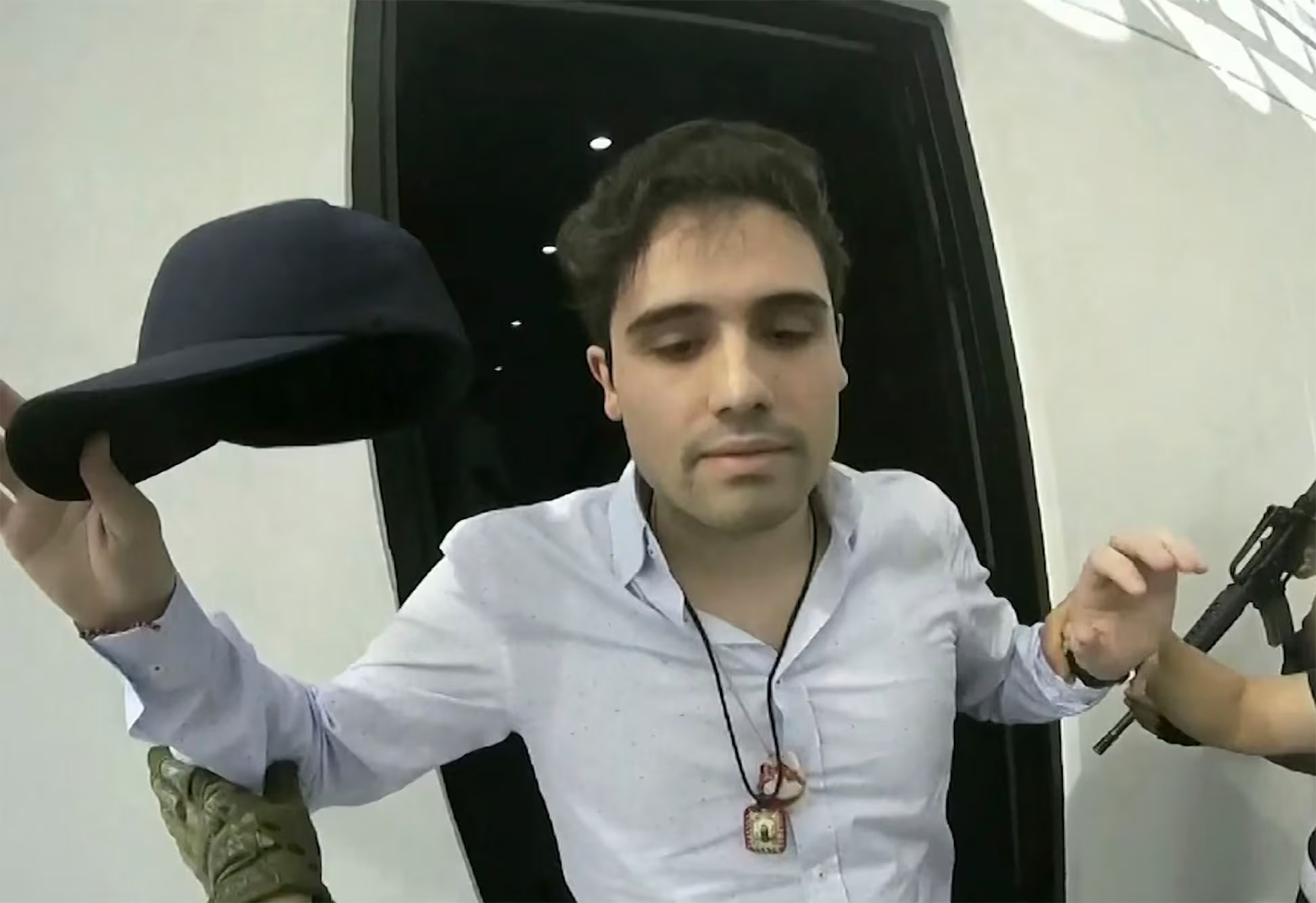 Según versiones, Ovidio Guzmán se la pasó unos meses en la capital. (CEPROPIE vía Archivo de AP)