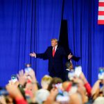 Trump y Vance lanzan campaña de 32 días para legislativas
