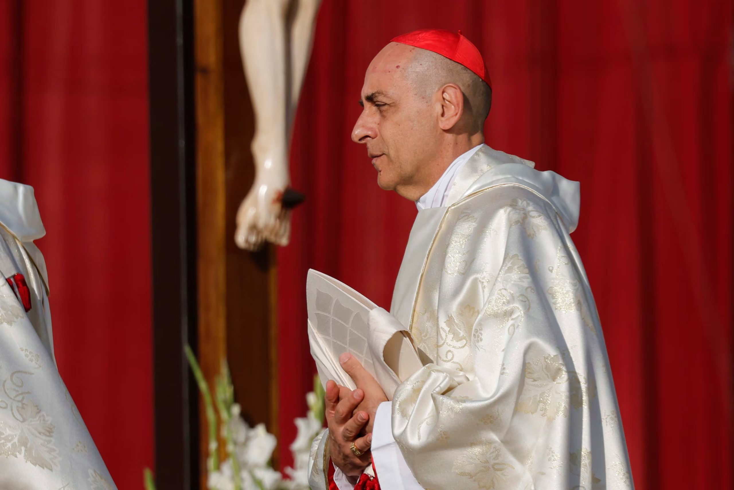 El cardenal Víctor Manuel Fernández editó las anotaciones que Jorge Mario Bergoglio redactó entre 1992 y 2024 (EFE/EPA/GIUSEPPE LAMI)