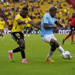 Barcelona SC rescató un empate en un final de infarto ante Católica
