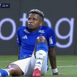 ¿Alarmas en la Tri por Cheche Arroyo? Salió con molestias en su último partido con Cruzeiro