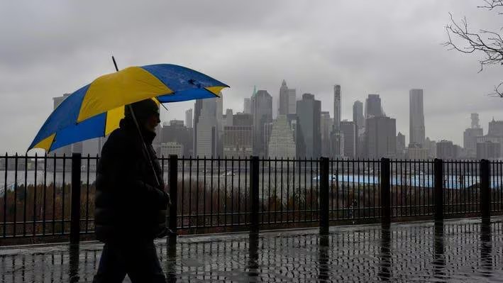 Las lluvias intensas en la costa de América del Sur elevan el riesgo de desbordes de ríos y deslizamientos de tierra