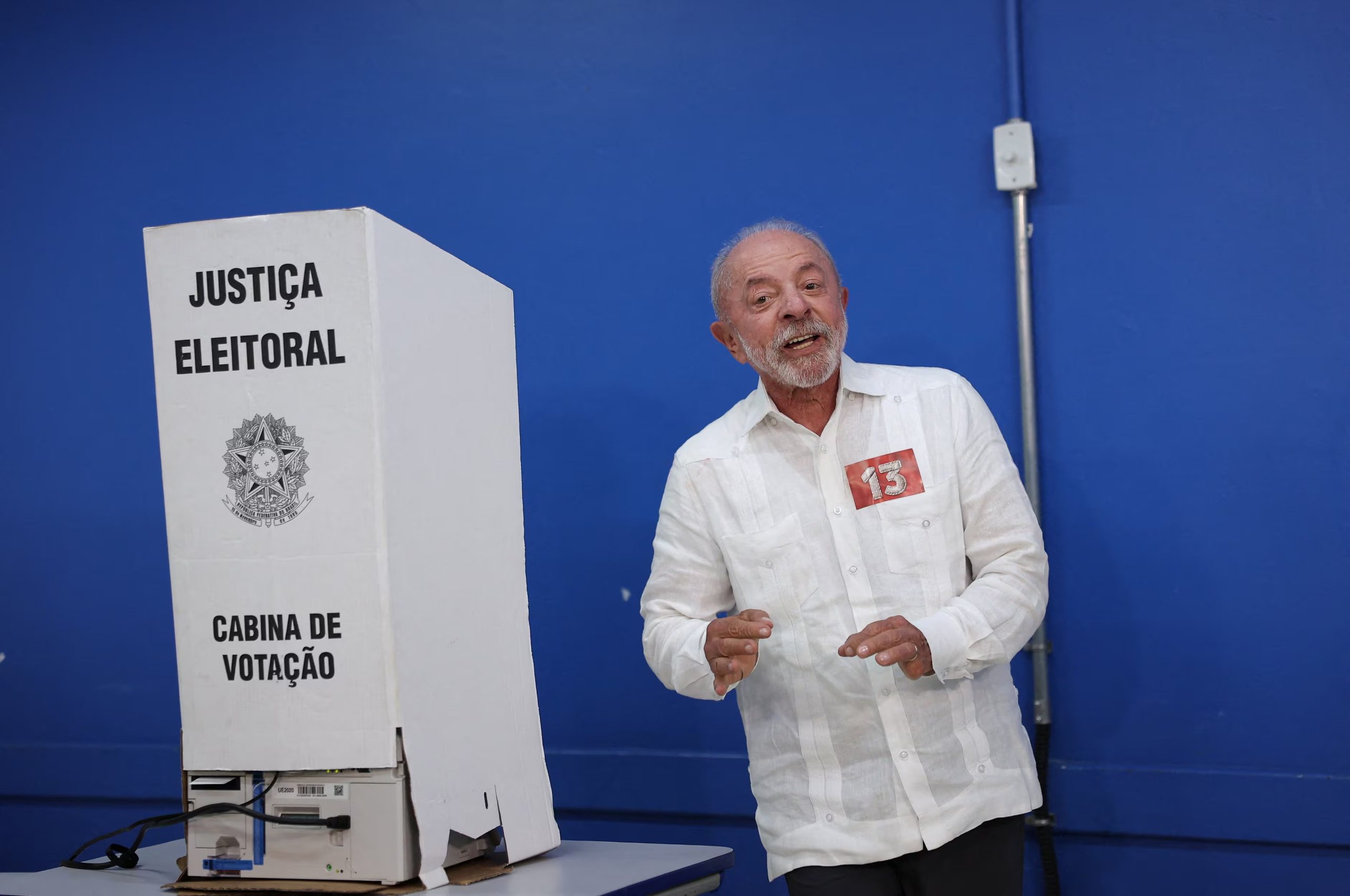 Lula da Silva afirmó que la campaña electoral convocó las mayores movilizaciones políticas de los últimos 50 años en el país. (REUTERS/Amanda Perobelli)
