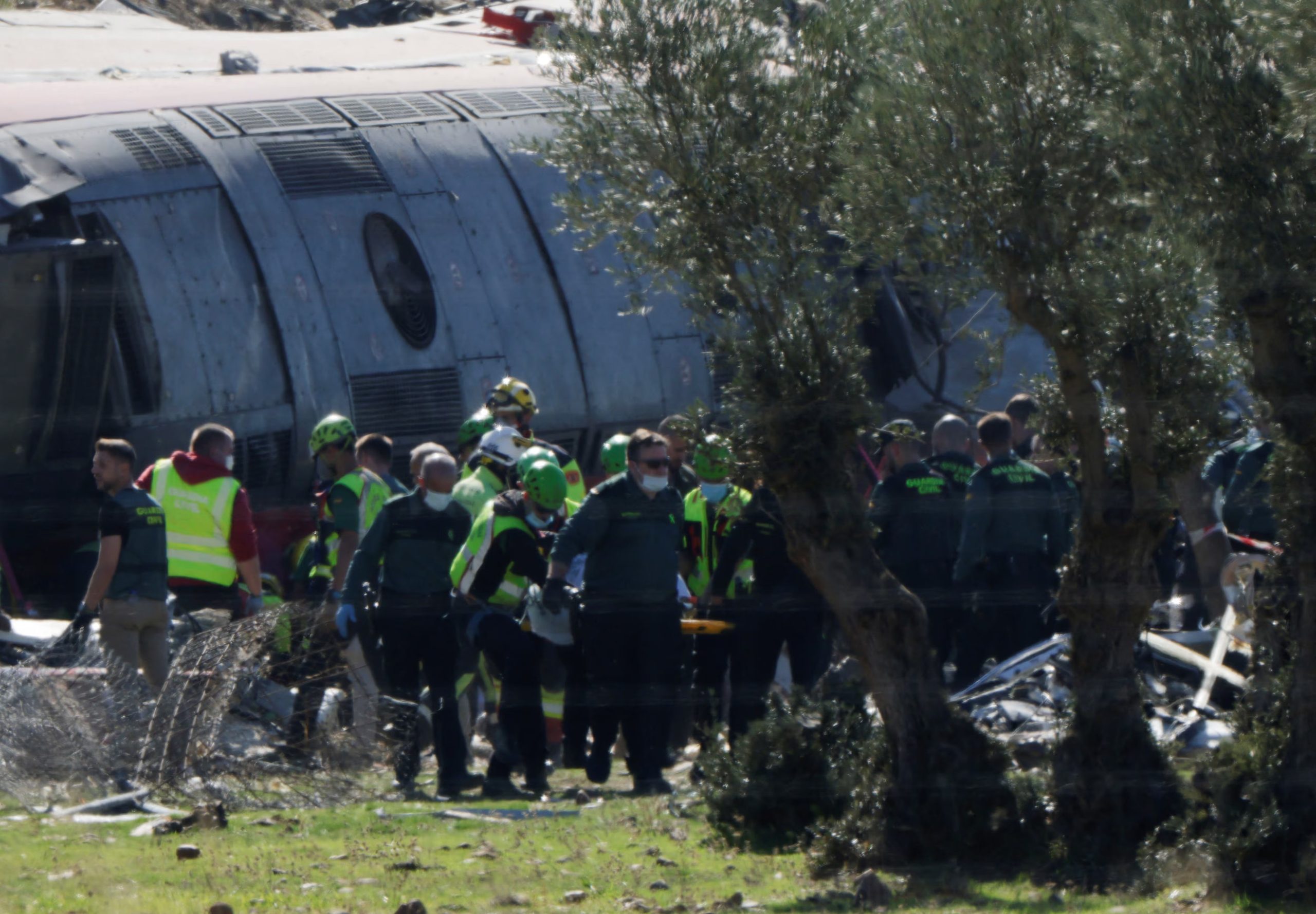 La Secretaría de Relaciones Exteriores publicó sus condolencias al pueblo de España y habilitó canales de atención consular, aunque su comunicado no aclara si hay ciudadanos mexicanos entre las víctimas del choque en Urda. REUTERS/Violeta Santos Moura