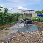 Interagua reparó fuga de agua potable en sector industrial y restableció el servicio