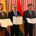Ecuador y Bolivia suscriben acuerdo y crean Comisión Binacional para impulsar el comercio y las inversiones
