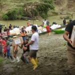 SNGR mantiene presencia en territorio y entrega ayuda humanitaria a familias afectadas por las lluvias en Esmeraldas