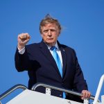 Trump celebra resultado de Flávio Bolsonaro en Brasil y prevé balotaje muy disputado