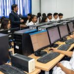 Estudiantes de 20 colegios alertan sobre la influencia de las redes sociales y la inteligencia artificial