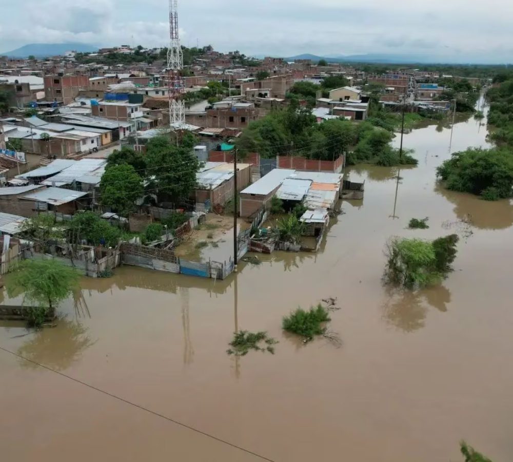 Alerta-naranja-por-huaicos-en-Piura-Cusco-y-siete
