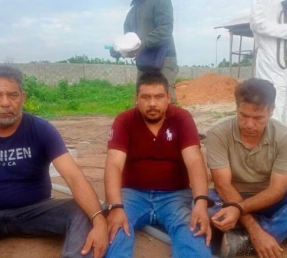 Caen-3-cocineros-mexicanos-en-el-mayor-narcolabora