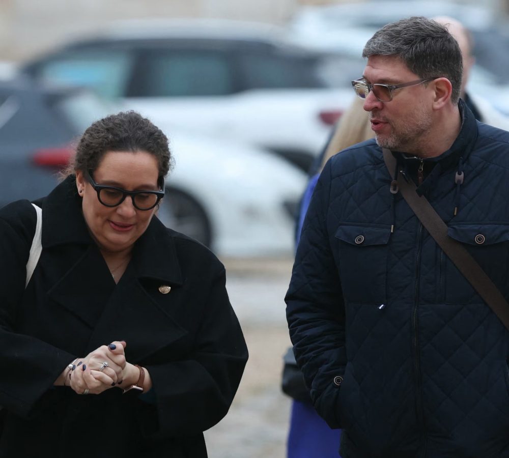 Condenan-a-una-profesora-en-Francia-por-el-suicidi-scaled-1