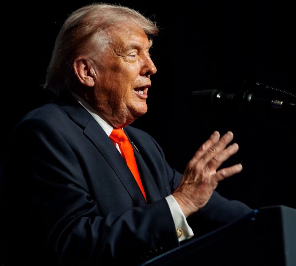 Donald-Trump-considera-que-ya-no-le-cae-tan-bien-a-scaled-1