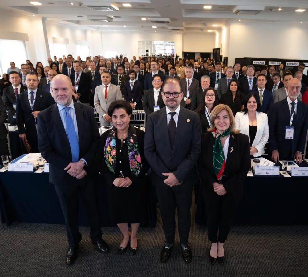 Ecuador-y-la-Union-Europea-firman-acuerdo-Eurofron