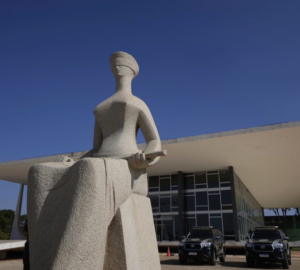 El-Supremo-Tribunal-de-Brasil-suspendio-la-autoriz-scaled-1