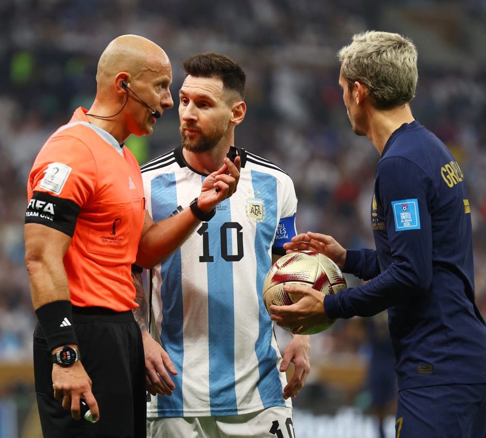 El-arbitro-de-la-final-ante-Francia-designado-par-scaled-1