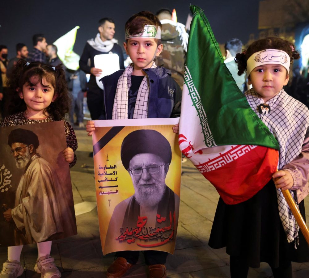 El-fanatismo-el-antisemitismo-y-el-antitrumpismo-scaled-1