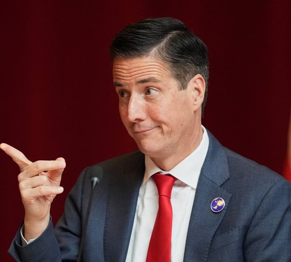 El-senador-estadounidense-Bernie-Moreno-solicito-a-scaled-1