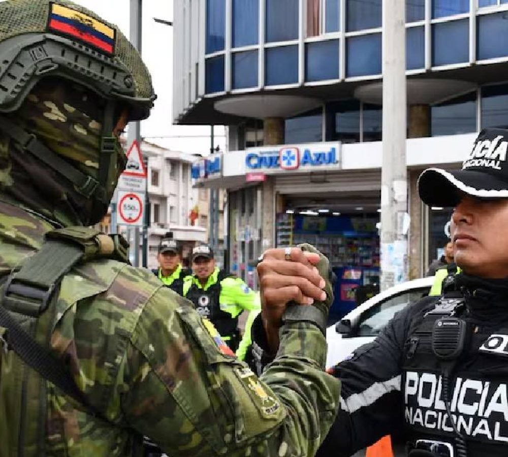 F.F.A.A.-Policia