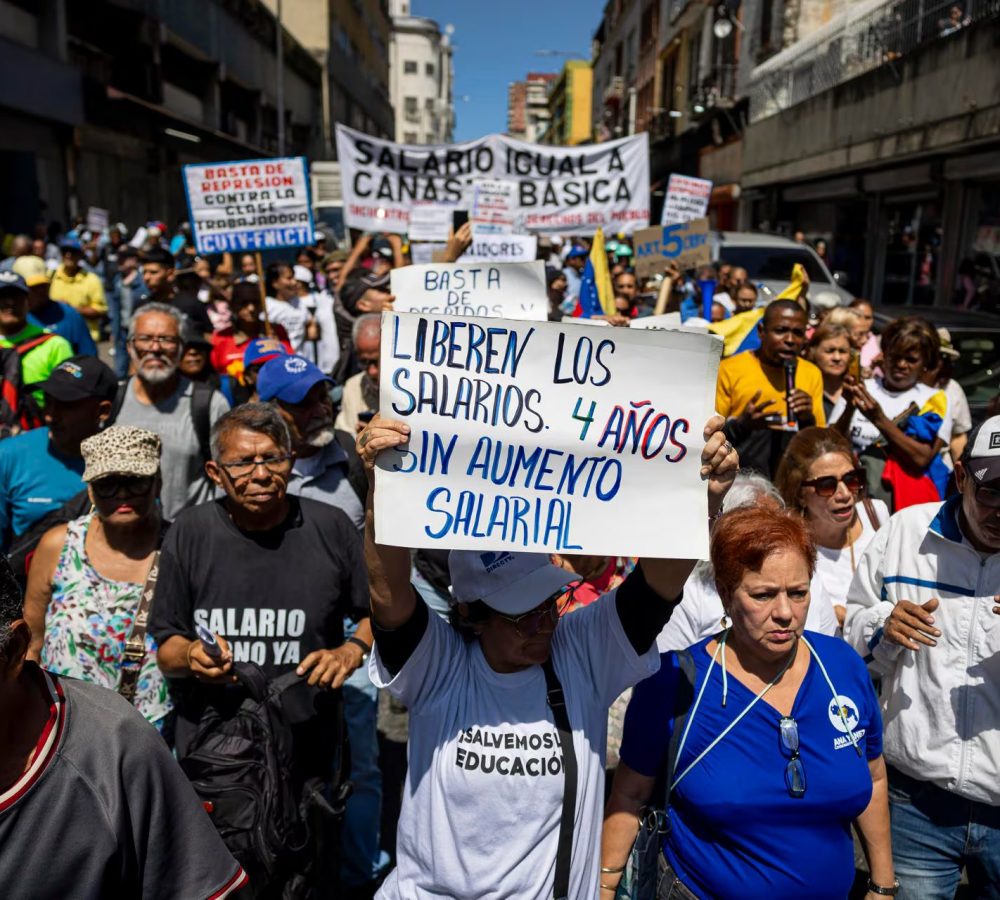 Inflacion-devaluacion-y-freno-petrolero-crean-una