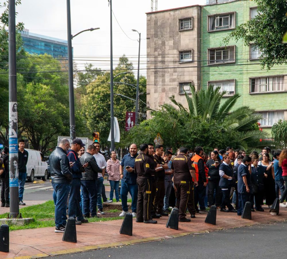 Irregular-enjambre-sismico-en-Mexico-se-registran