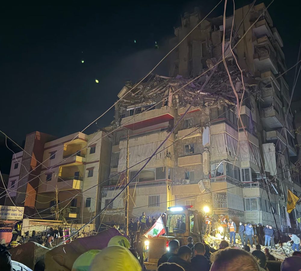 Israel-bombardeo-Beirut-por-primera-vez-desde-el-a-scaled-1
