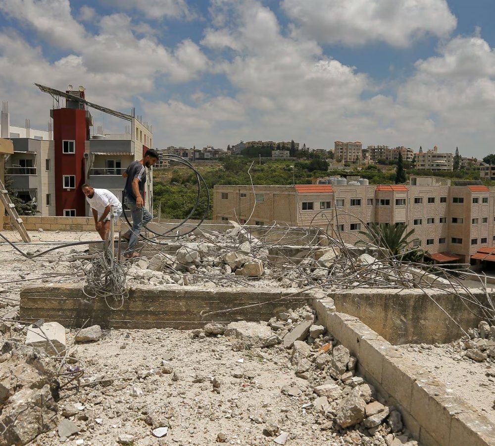 Israel-urge-a-evacuar-zonas-en-Deir-el-Zahrani-en