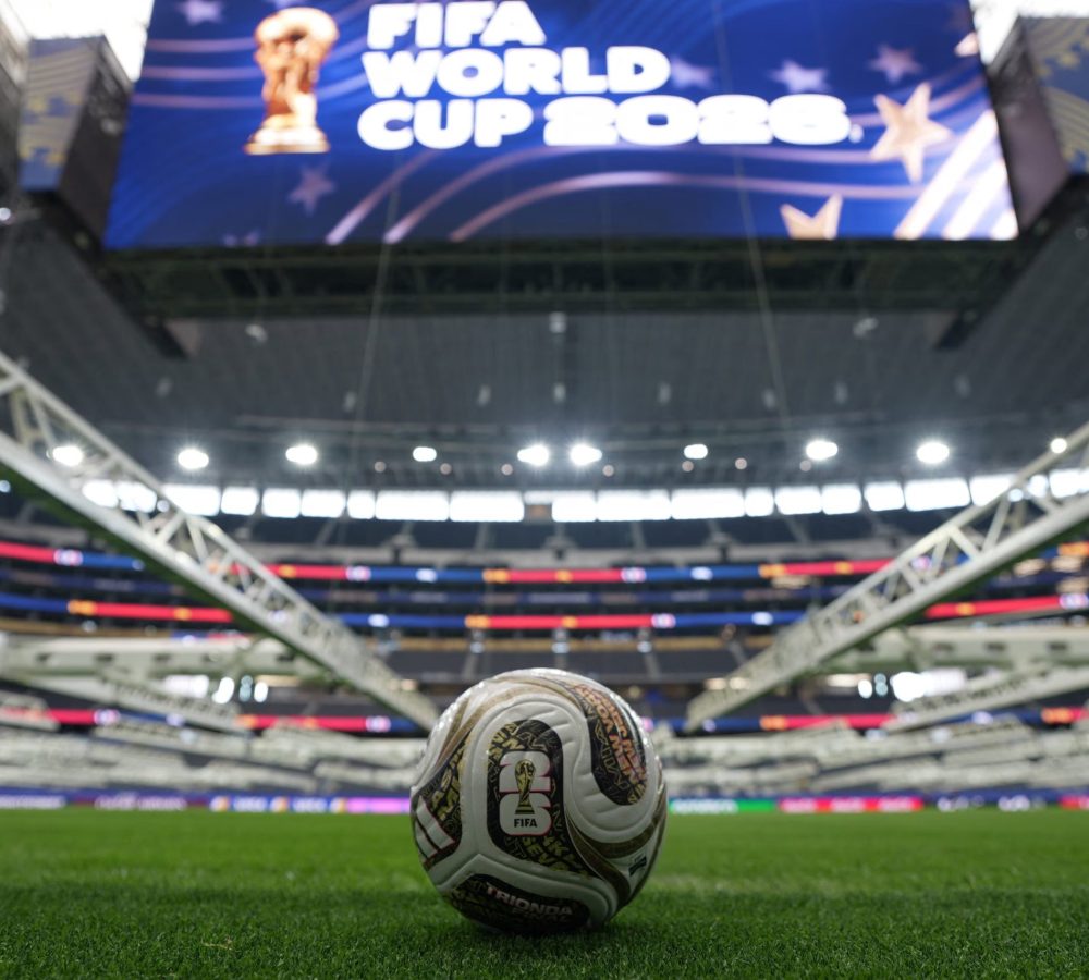 La-nueva-pelota-que-se-estrenara-para-las-semifina-scaled-1