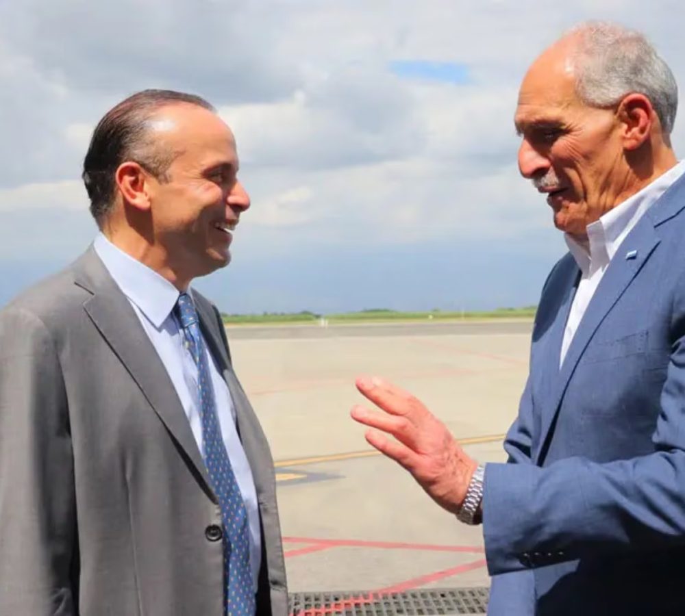 Nasry-Asfura-llega-a-Cali-para-asistir-a-la-invest