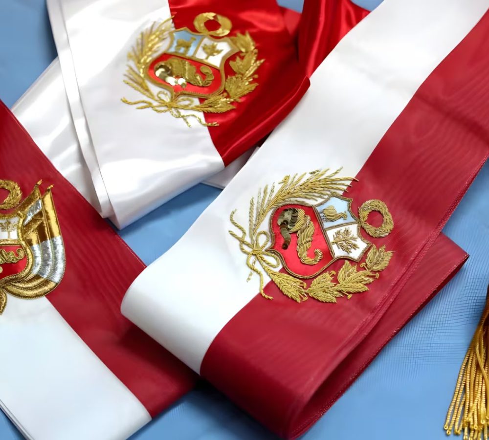 Nuevo-presidente-interino-del-Peru-podria-definirs