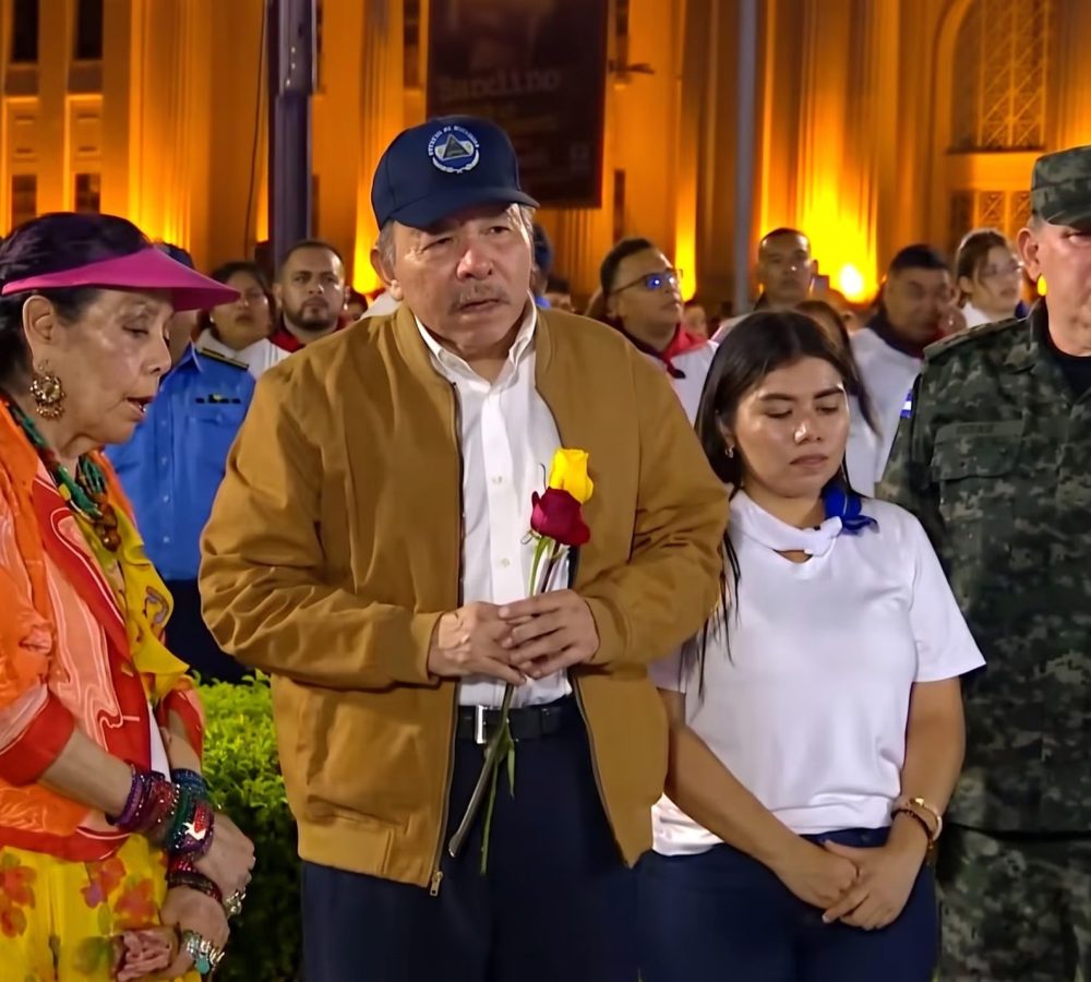 Oro-y-Ejercito-del-regimen-nicaraguense-entran-en-scaled-1