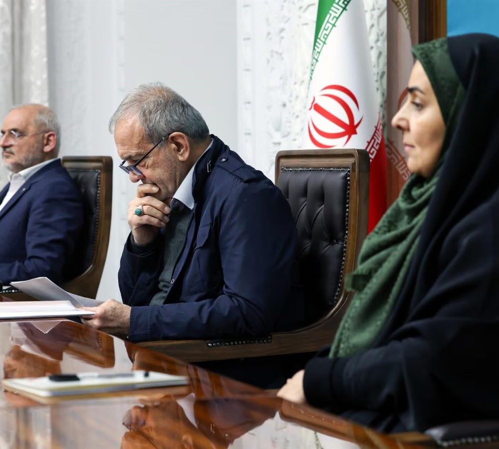 Pezeshkian-asegura-que-Iran-esta-totalmente-dispu