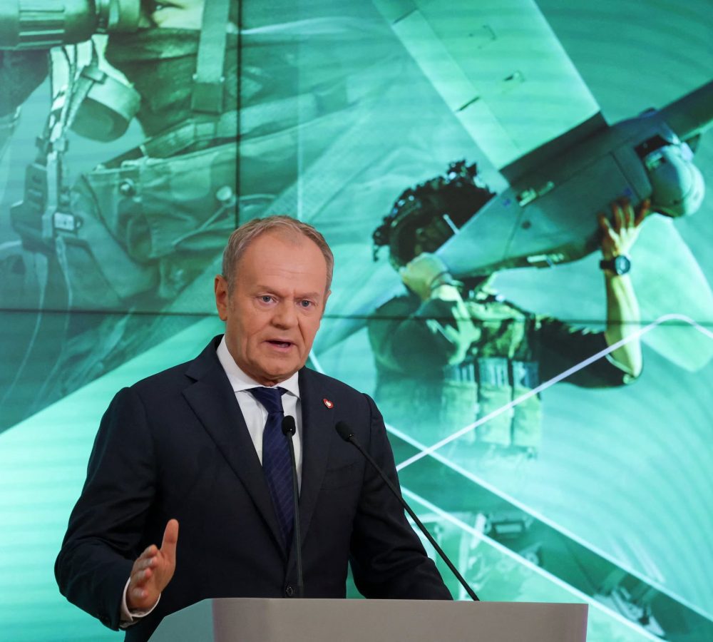 Polonia-cerro-tres-consulados-de-Rusia-tras-detect-scaled-1