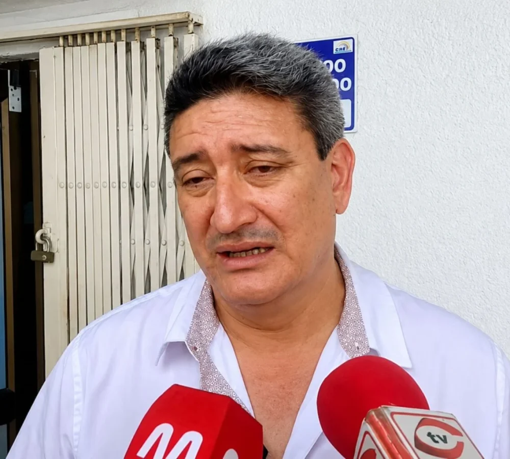 Roberto-Pinargote-Aveiga-cne-manabi-27-8-26-1536x1024-1