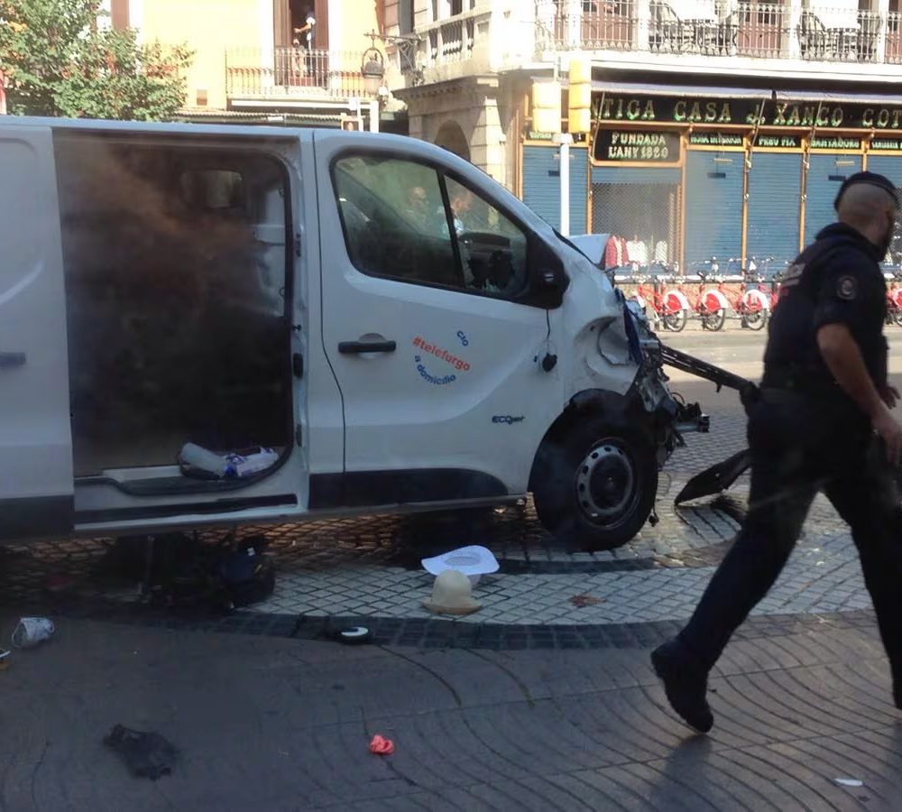Terror-en-Barcelona-la-explosion-de-una-casa-que
