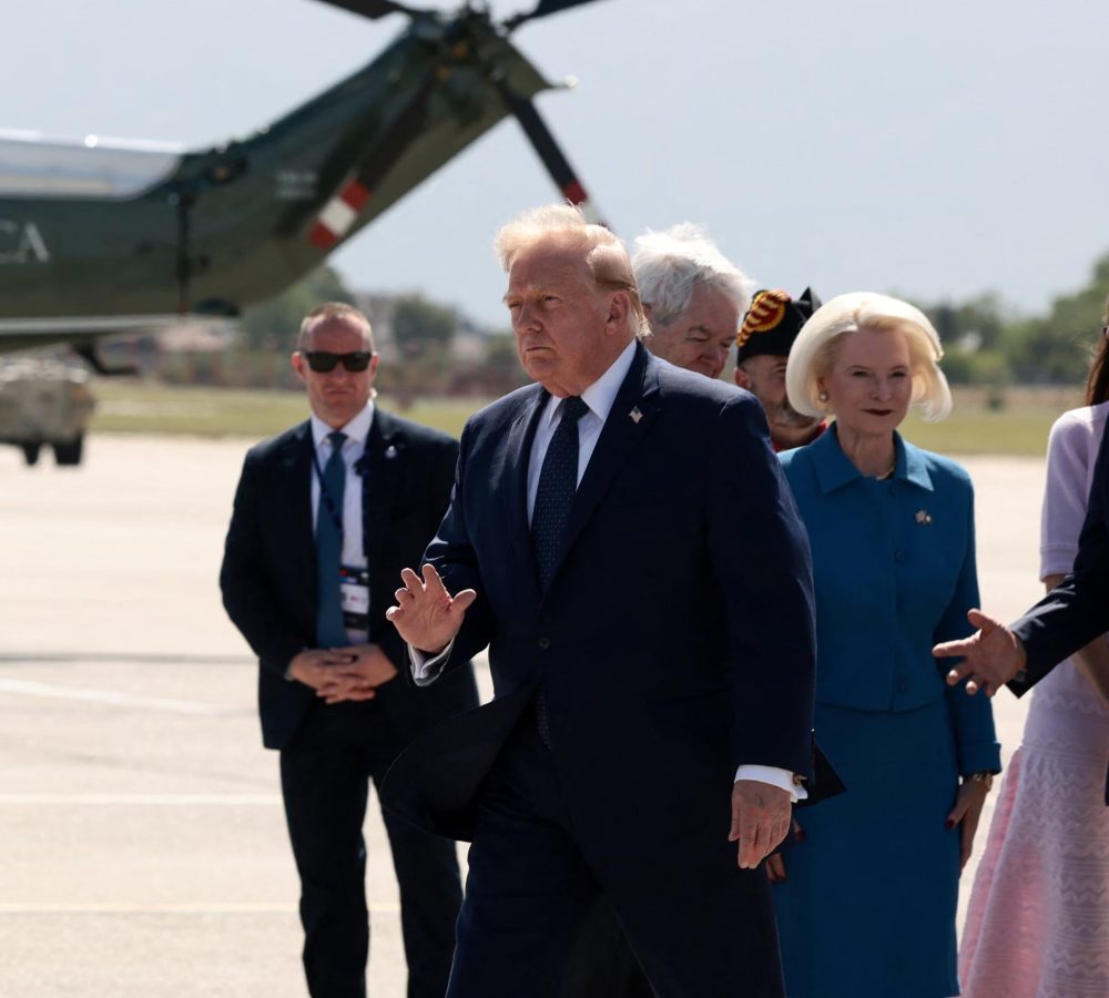Trump-confirmo-la-reanudacion-del-transito-de-petr-scaled-1