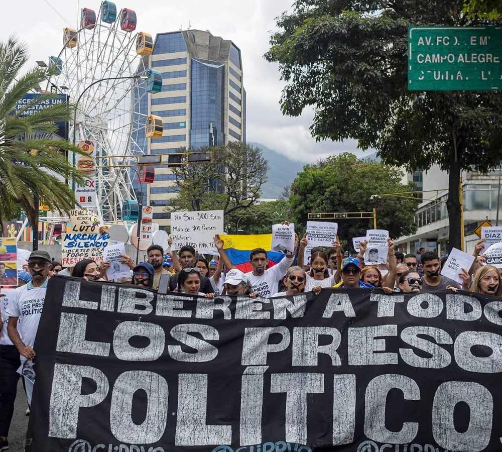 Venezolanos-piden-a-Estados-Unidos-intervenir-para