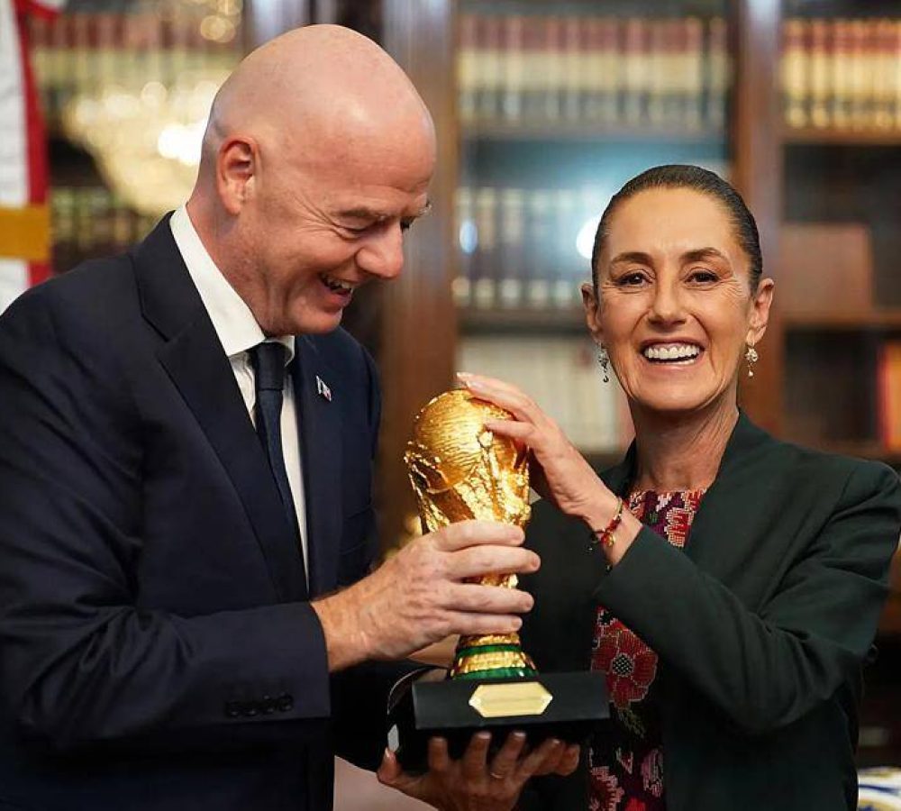 infantino-mexico_101-14584761_20260224224306